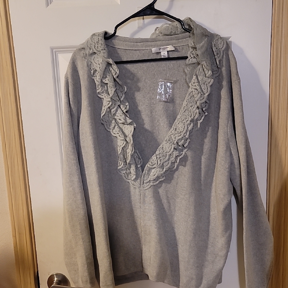 Liz Claiborne Gray Sweater with Lace Trim